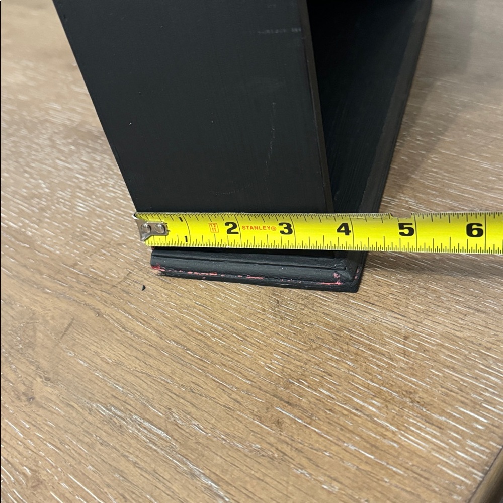 Black shelf - Picture 3 of 5